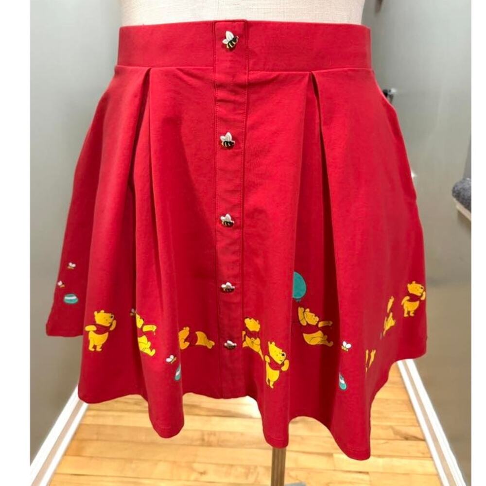 AS IS‎ Her Universe Winnie The Pooh Red Honey Bee Skirt Plus Size 0 0X Hot Topic